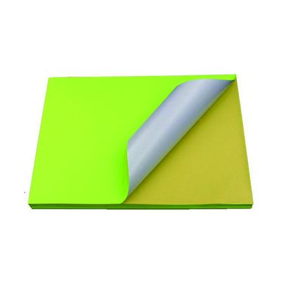Carta adesiva dell'autoadesivo del vinile di dimensione della lettera della carta dell'autoadesivo della pasta di cellulosa di premio 100% di colore A4 alta