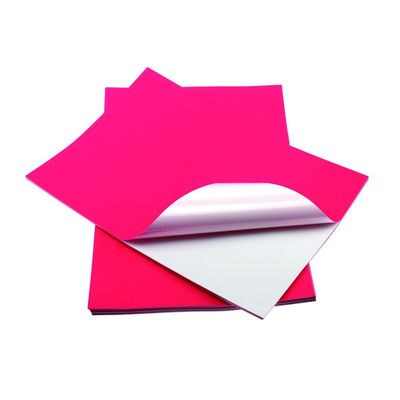 Carta adesiva dell'autoadesivo del vinile di dimensione della lettera della carta dell'autoadesivo della pasta di cellulosa di premio 100% di colore A4 alta